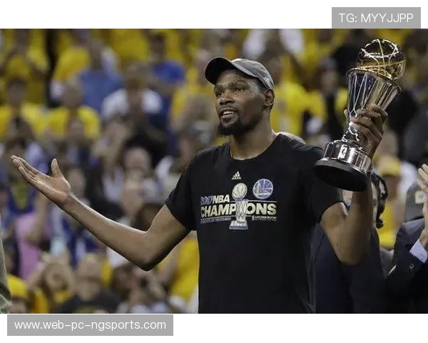 山东与广东季后赛对决精彩回顾及比分分析